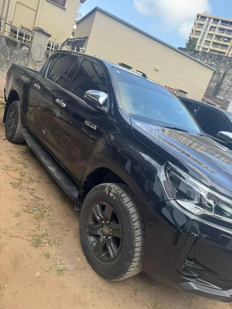 Toyota Hilux rental vehicle photo