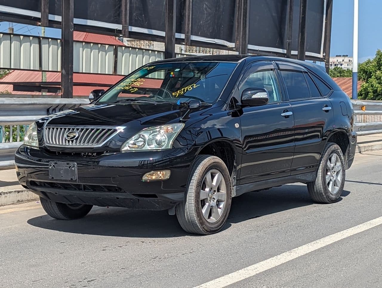 Toyota Harrier 2009 photo 1