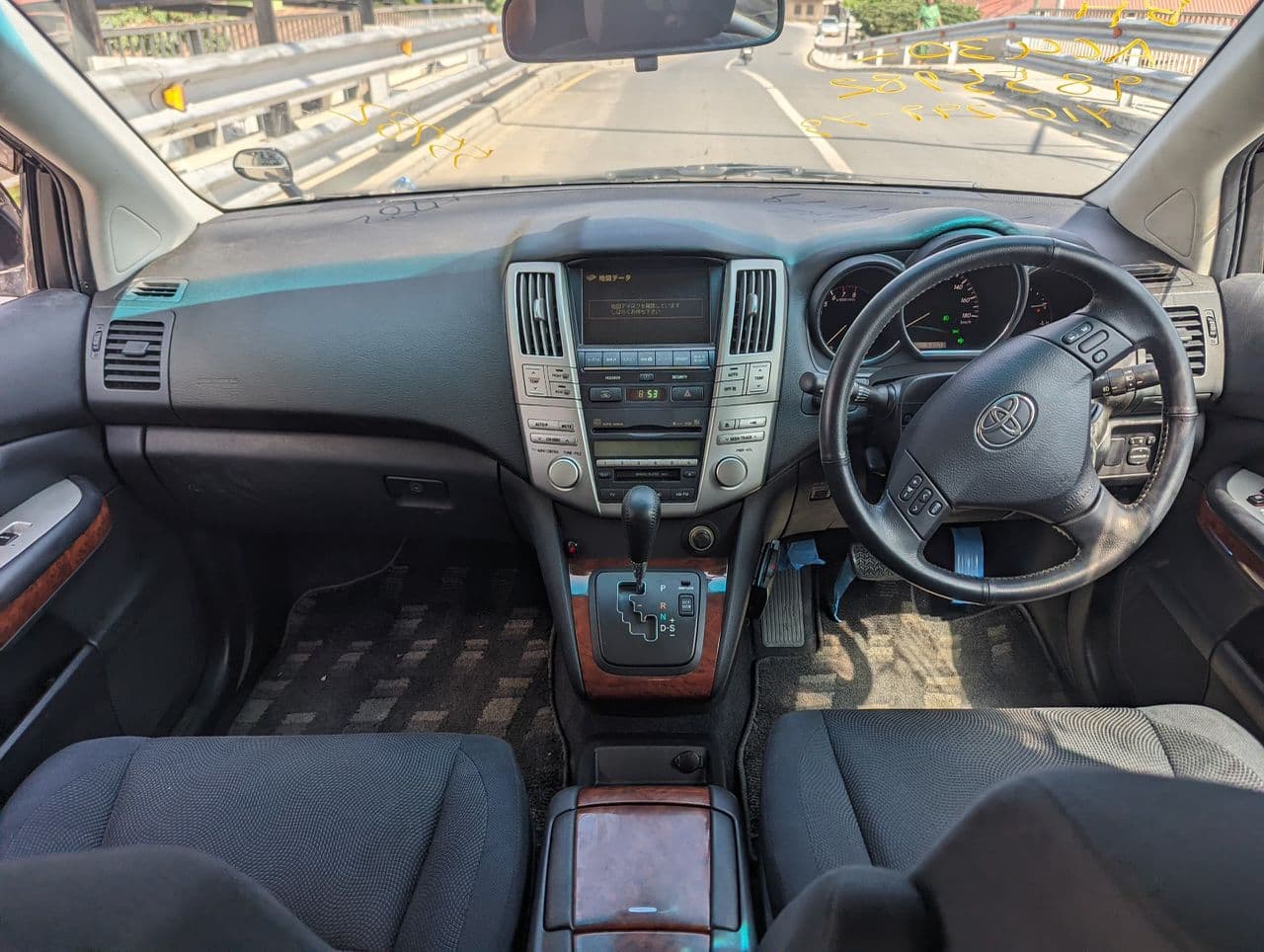 Toyota Harrier 2009 photo 3